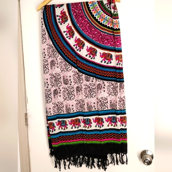 Accessories - BOHEMIAN WRAP 40X65 INCHES